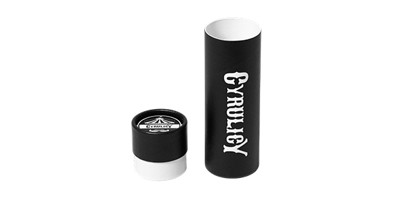 Minimalist cylindrical box